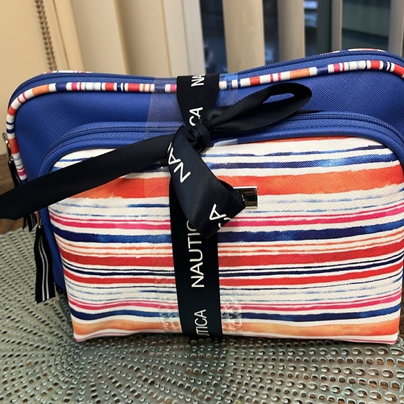Selling Nautcia make up bag - Picture 2 of 3